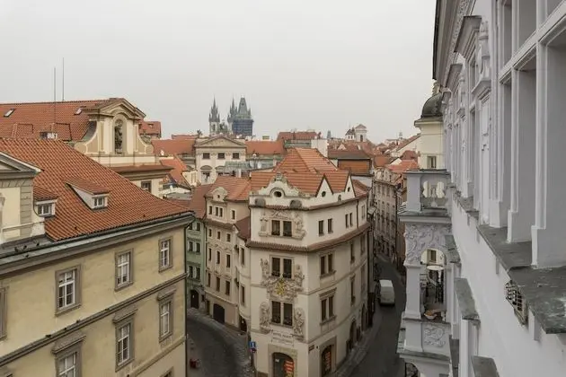 Royal Road Residence