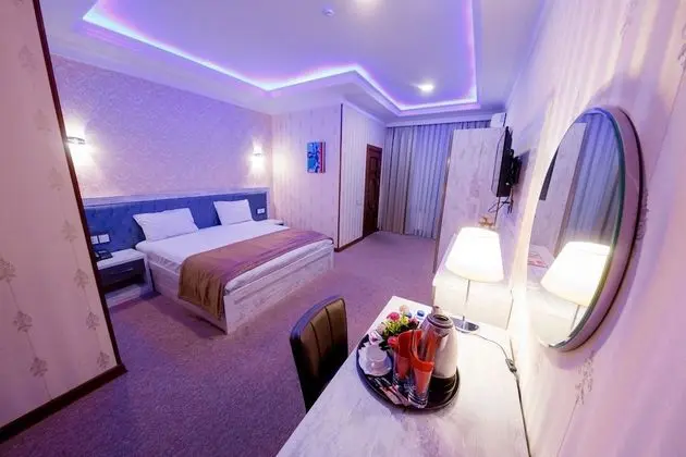 Royal Sapphire Hotel