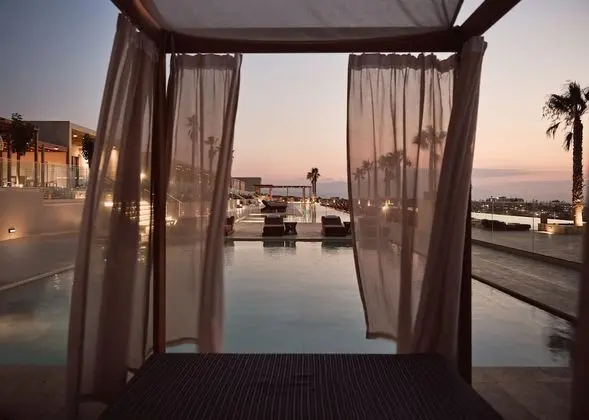 The Royal Senses Resort & Spa Crete, Curio Collection Hilton - Havuz