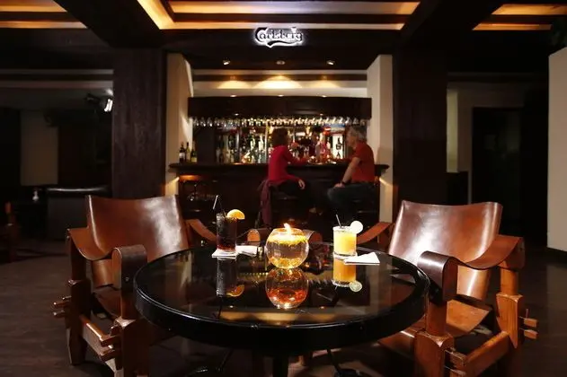 Royal Singi - Bar