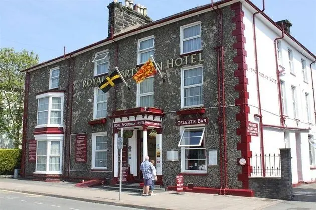 Royal Sportsman Hotel