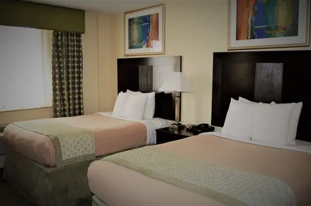 Royal Stay Hotel