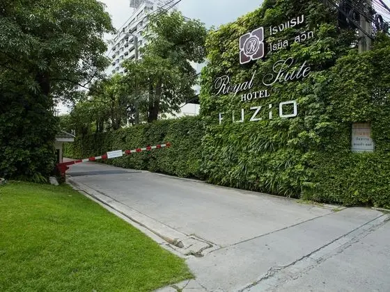 Royal Suite Hotel Bangkok - Dış Mekan