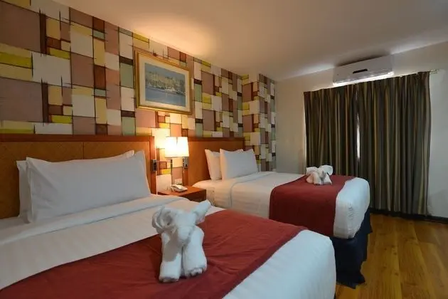 Royal Suites Condotel - Oda