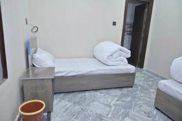 Royal Suites Hotel