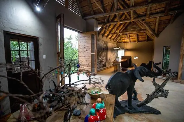 Royal Thonga Safari Lodge - Lobi