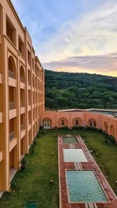 Royal Tulip Korbous Bay Thalasso & Springs - Adults Only - Dış Mekan