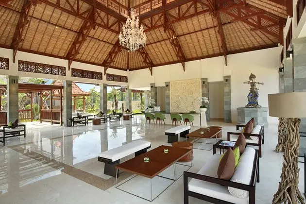 Royal Tulip Springhill Resort - Jimbaran - Lobi