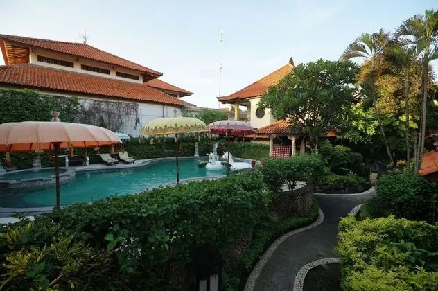 Royal Tunjung Bali - Havuz