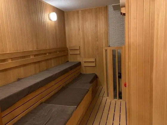 Royal Twin Hotel Kyoto Hachijoguchi - Havuz
