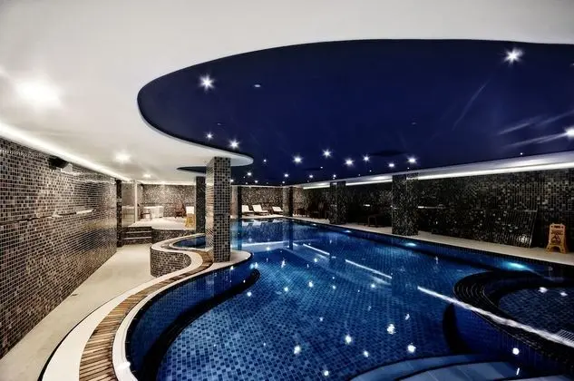 Royal Uzungöl Hotel Spa & Restaurant - Havuz