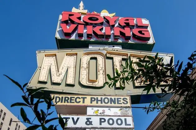 Royal Viking Motel