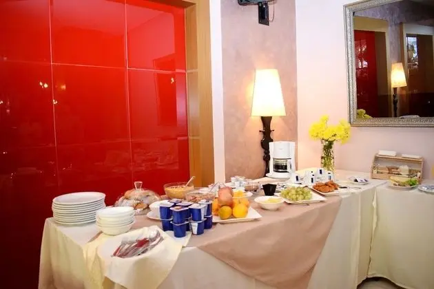 Royal Vila Hotel - Yerinde Yemek
