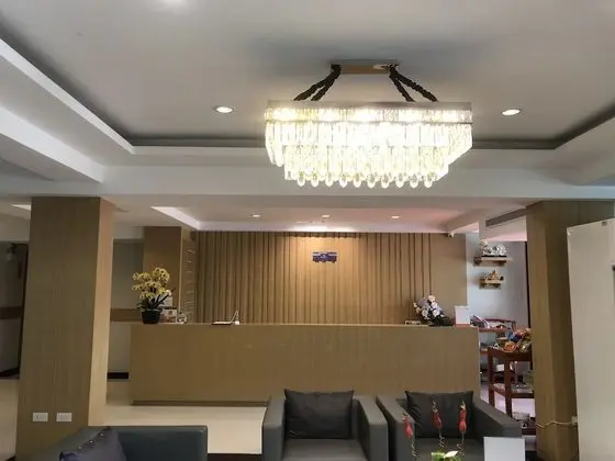 The Royal Ville Residence - Lobi
