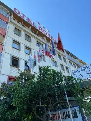 Royal52 Otel