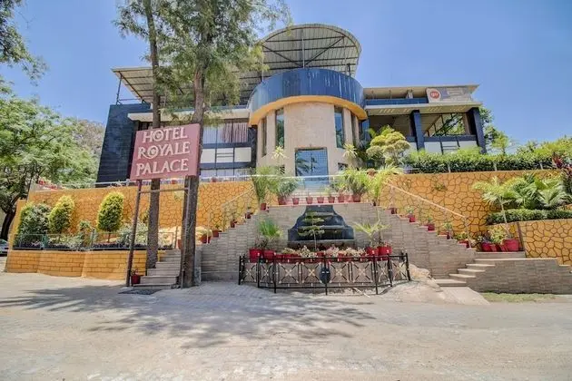 Royale Palace