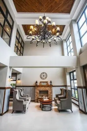 Royale Parc Hotel Tagaytay - Lobi