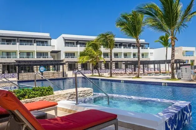 Royalton CHIC Punta Cana, An Autograph Collection All-Inclusive Resort & Casino – Adults Only - Havuz