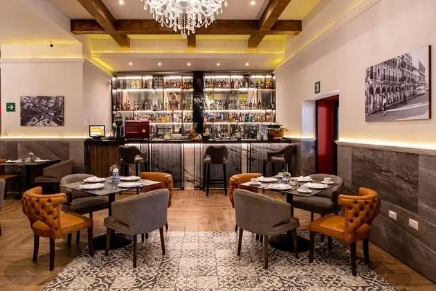 Royalty Hotel Boutique - Yerinde Yemek