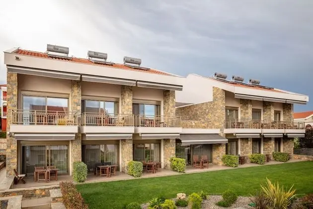 Royalty Suites Seaside - Dış Mekan