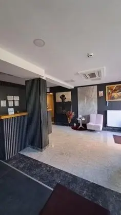 Rozar Hotel