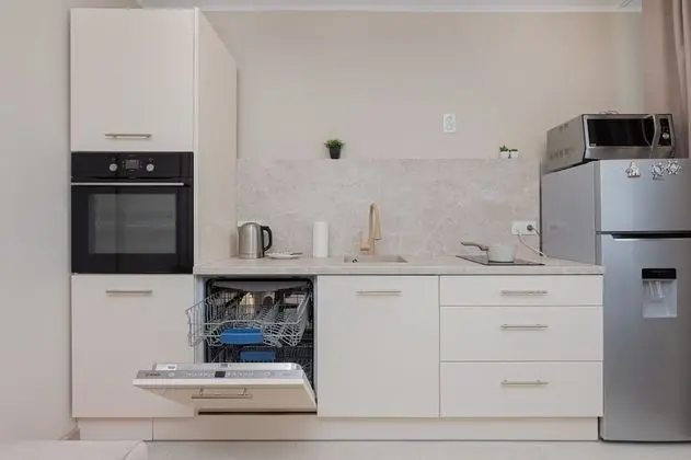 Rozewie Cosy Apartment by Renters - Mutfak