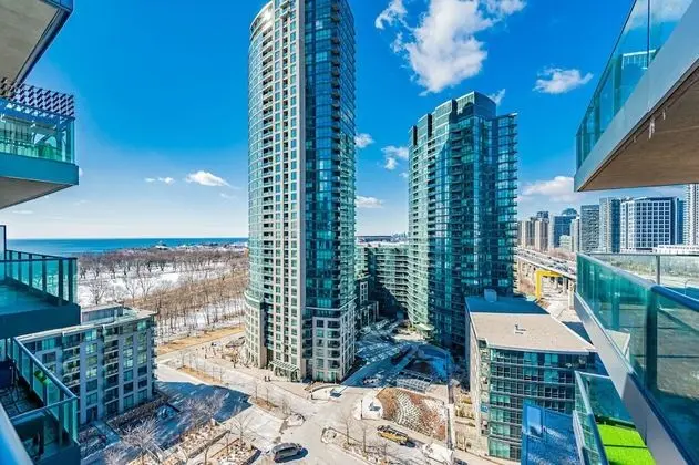 RS Boutique Suites - Fort York