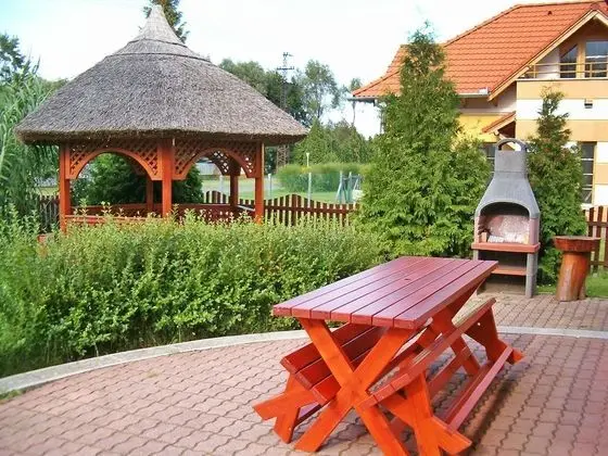 Ruby 2 Balatonber ny - Oda