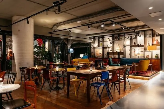 Ruby Emma Hotel Amsterdam - Lobi