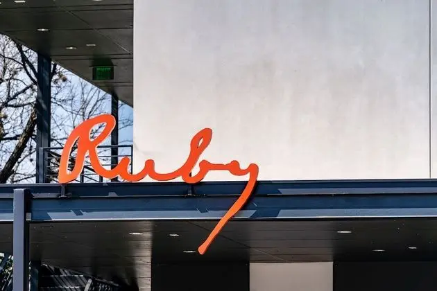 The Ruby Hotel - Dış Mekan