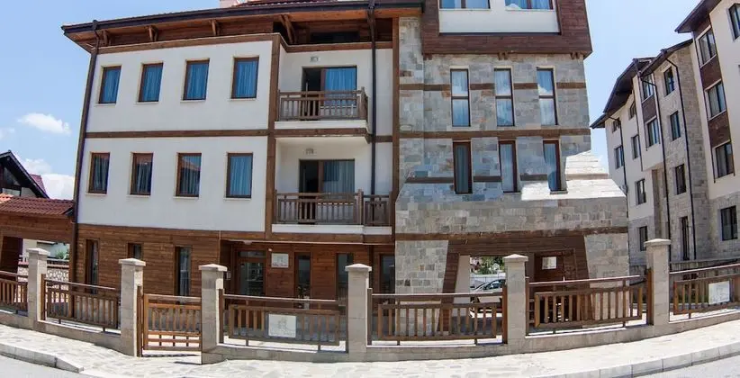 Ruby Tower Apartments - Dış Mekan