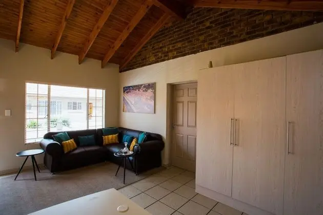 Rudman Townhouses - Öne Çıkan Resim