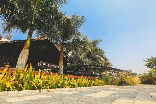 Rudraksh Club & Resort - Dış Mekan