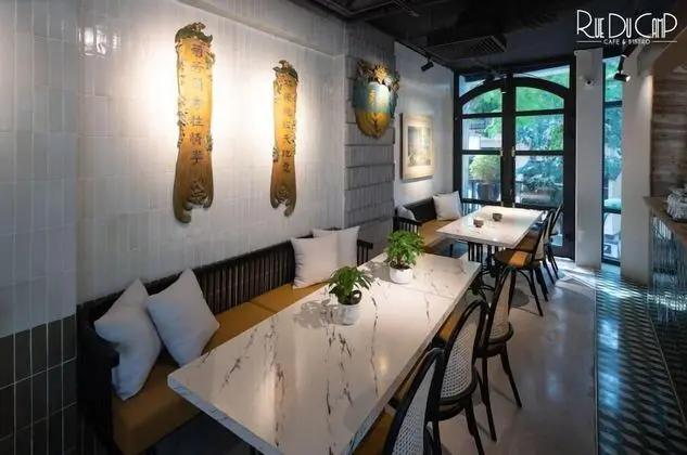 Rue Du Camp Service Apartments - Yerinde Yemek