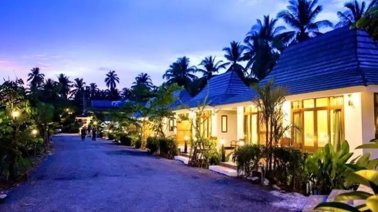 Ruean Thai Nai Bang by Pansak Resort - Dış Mekan
