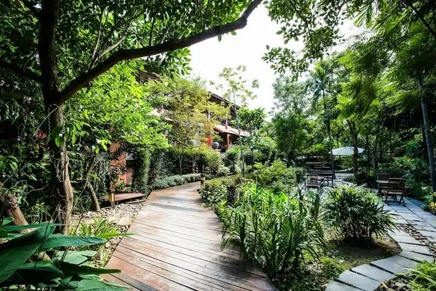 Ruen Pruksa Boutique Resort - Dış Mekan