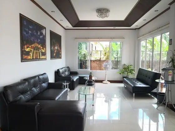 Ruenchofa Hotel - Lobi