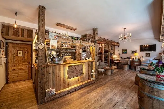 Villa Ruggero Wine Hotel - Lobi