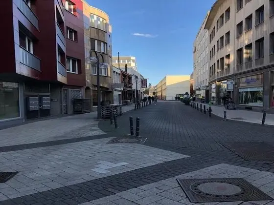 Ruhiges Neubau Apartment Nähe Dom & City - Dış Mekan