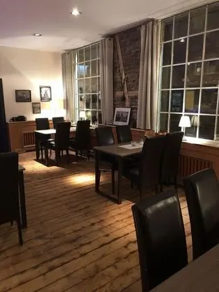 Hotel Ruhrpottfriends - Yerinde Yemek