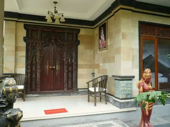 Rumah Wayans Lipah - Dış Mekan