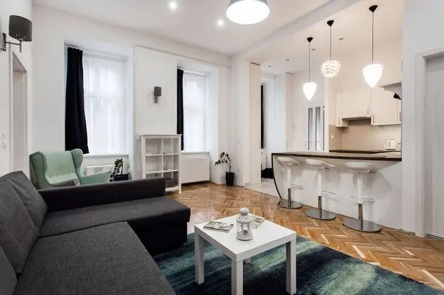 Rumbach 7 Apartment - Öne Çıkan Resim