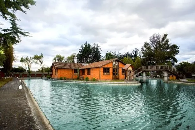 Hotel Rumipamba de las Rosas