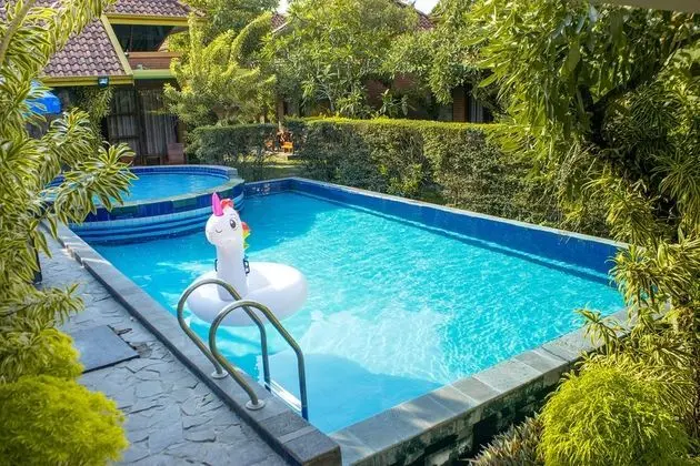 RUMPUT HOTEL RESORT RESTO