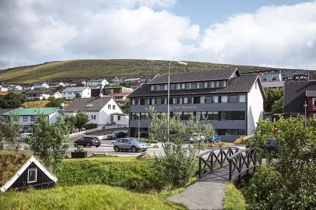 Hotel Runavik - 1