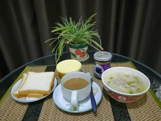 Rungrudee Homestay - Yerinde Yemek