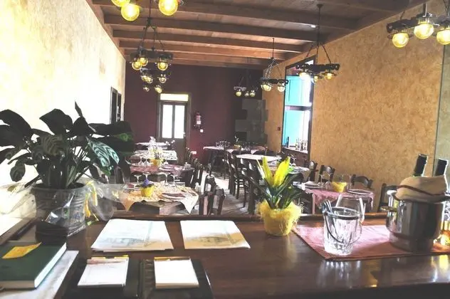 Hotel Rural 4 Esquinas - Yerinde Yemek