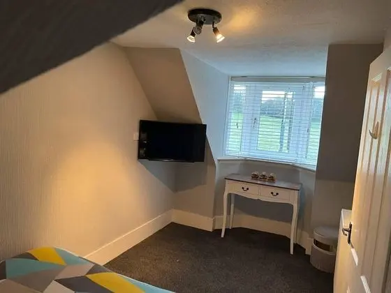 Rural Chapel Cottage, Near Airport, bar & hot tub - Oda