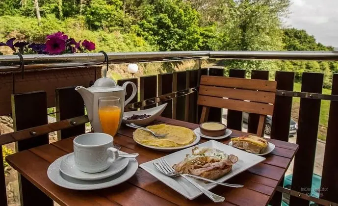 Hotel Rural Fontequeiroso - Yerinde Yemek