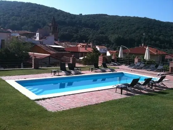 Hotel Rural La Casa de Pasarón